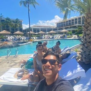 Meet your Posher, Alofa